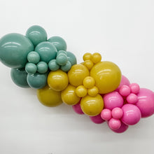 Load image into Gallery viewer, GRAB + GO BALLOON GARLAND