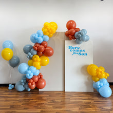 Load image into Gallery viewer, 8 FOOT GRAB + GO GARLAND
